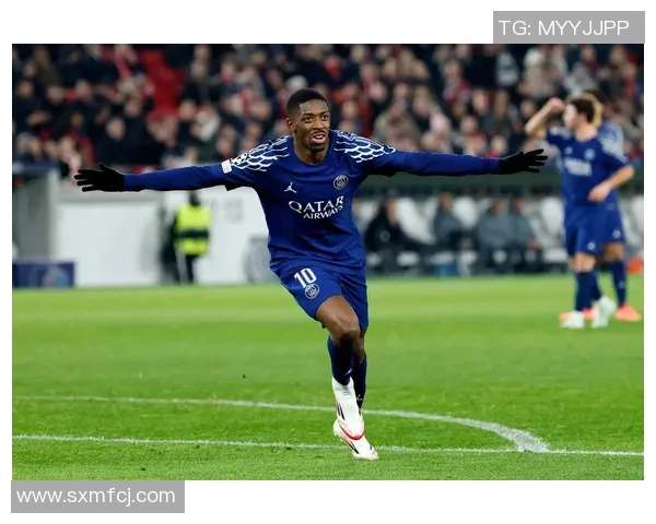 利物浦与巴萨欧冠淘汰赛历史交锋回顾及精彩瞬间分析