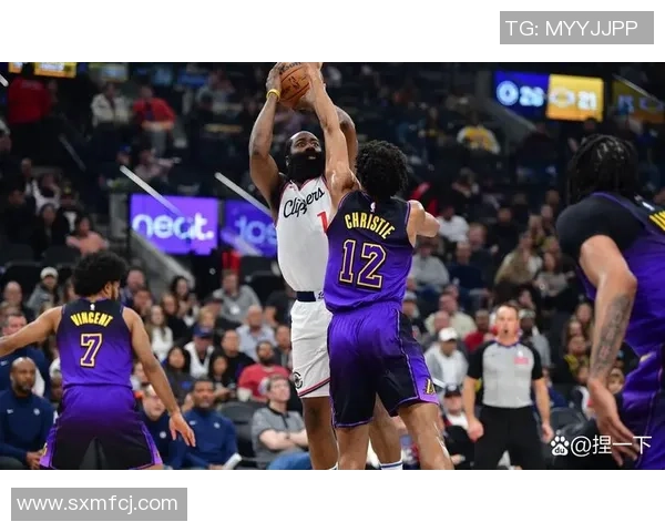湖人对阵掘金精彩回放12月4日比赛全程解说视频分享